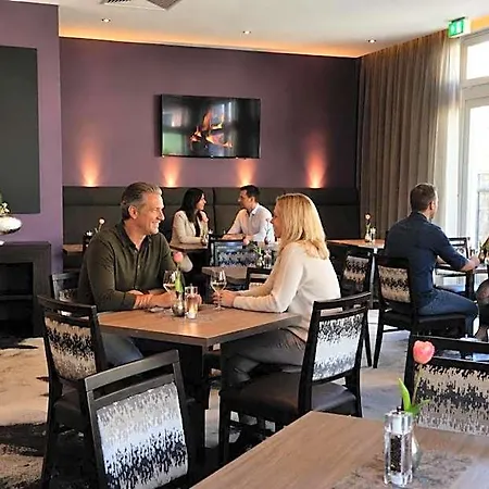 Hotel Gruettner Mit Eigenem Sole Thermal Schwimmbad 32 Grad Und Saunalandschaft