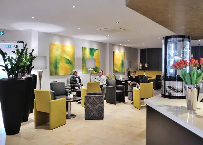 Gruettner Mit Eigenem Sole Thermal Schwimmbad 32 Grad Und Saunalandschaft * Westernkotten