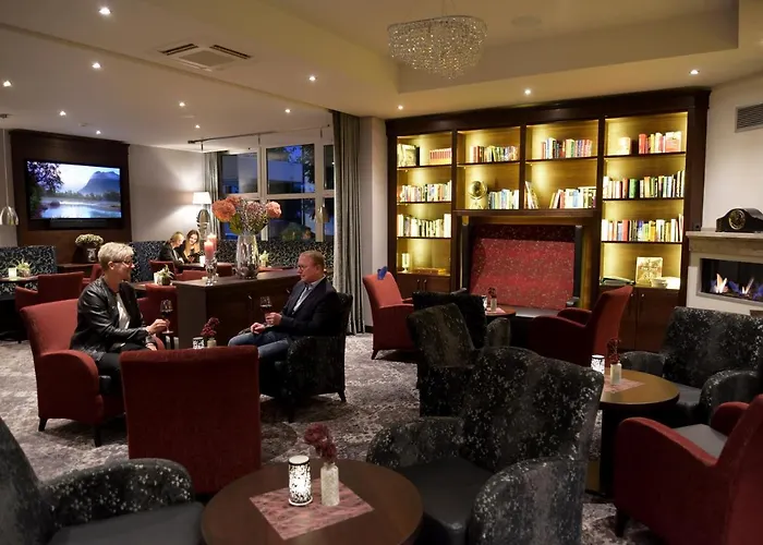 Otel Gruettner Mit Eigenem Sole Thermal Schwimmbad 32 Grad Und Saunalandschaft *