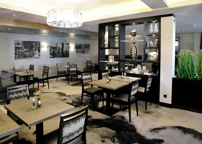 Gruettner Mit Eigenem Sole Thermal Schwimmbad 32 Grad Und Saunalandschaft * Westernkotten