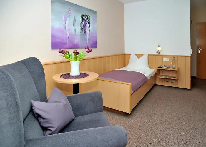 Gruettner Mit Eigenem Sole Thermal Schwimmbad 32 Grad Und Saunalandschaft Westernkotten